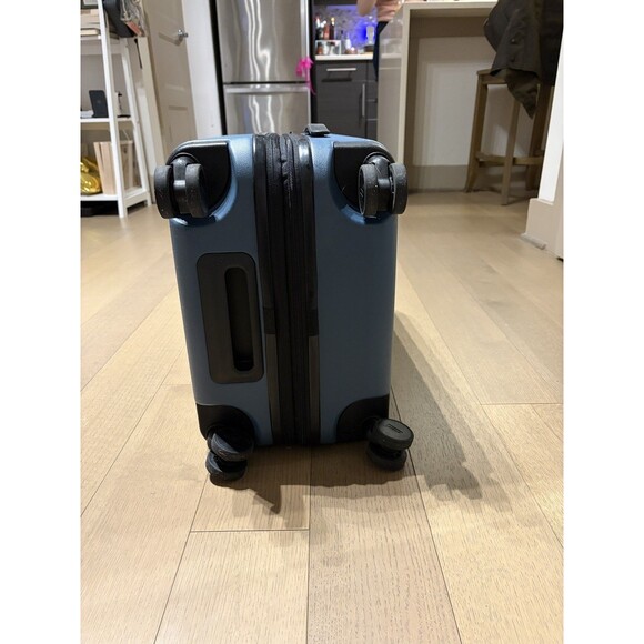 AWAY BIGGER CARRY ON FLEX Spinner Roller Bag Suitcase Luggage Coast Blue 22” - Picture 12 of 16